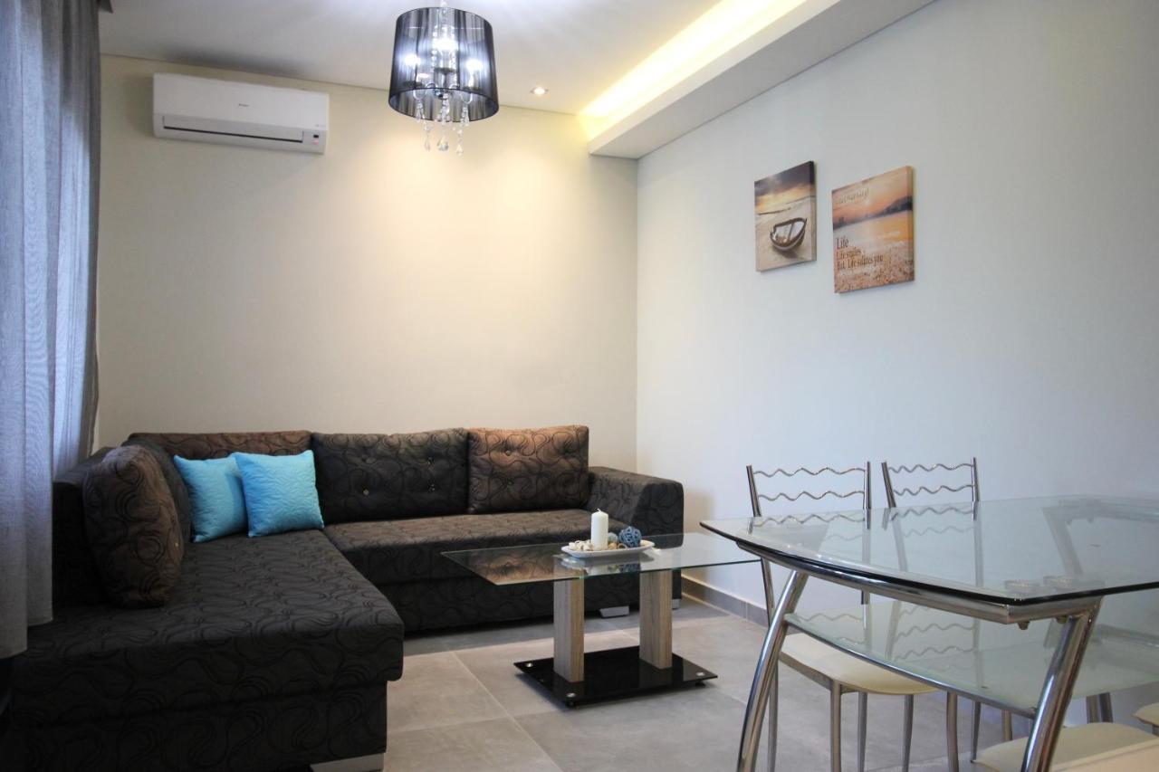 Deluxe Apartments Andreas リメナリア エクステリア 写真